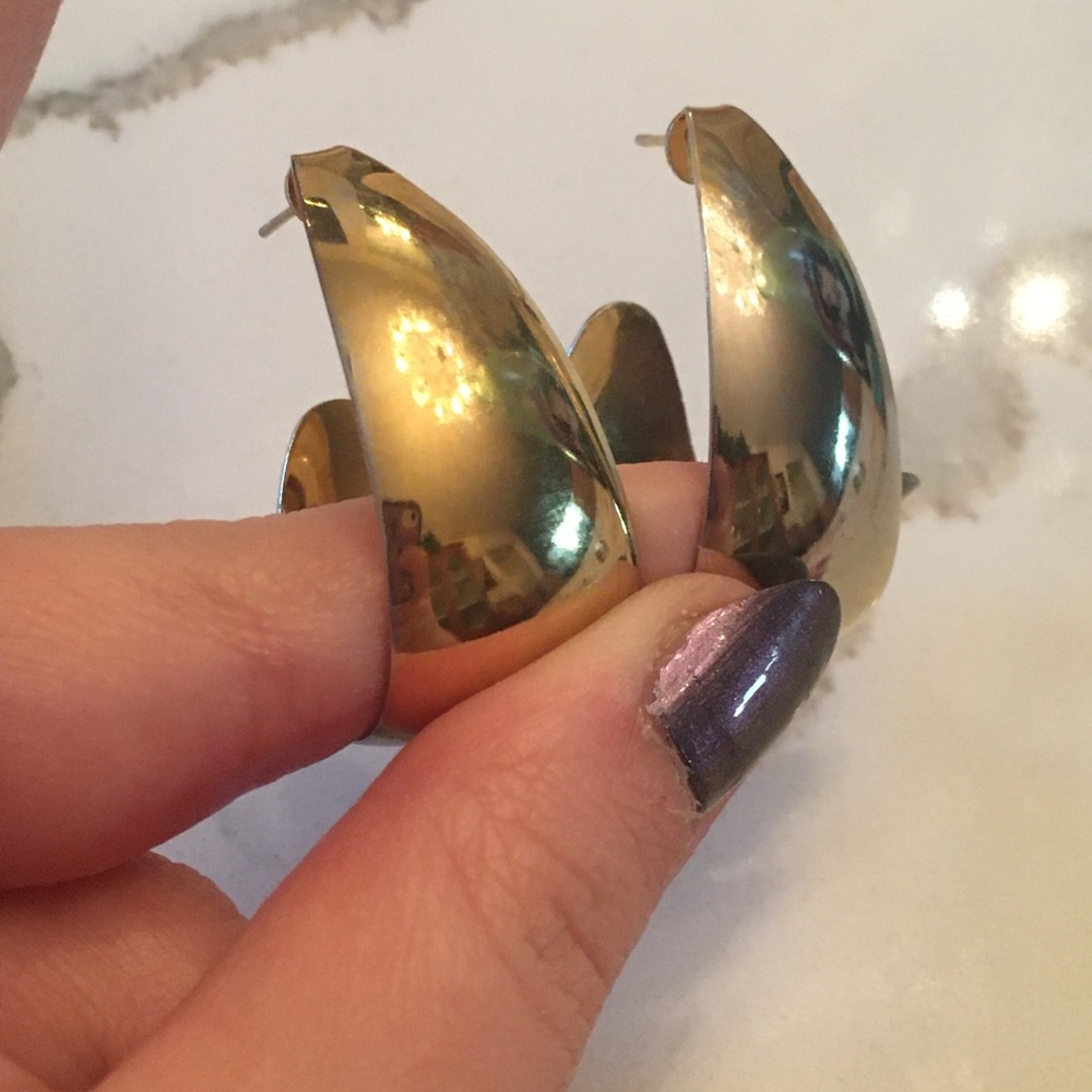 VTG Wide chunky Gold Tone J Hoop Earrings